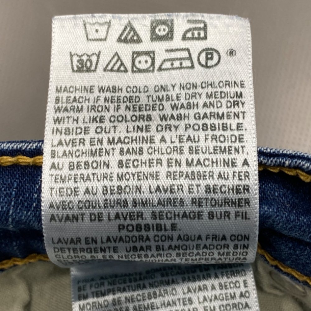 Levi's Size 22 M Blue Medium Wash 512 Flared Leg Jeans - Picture 7 of 7